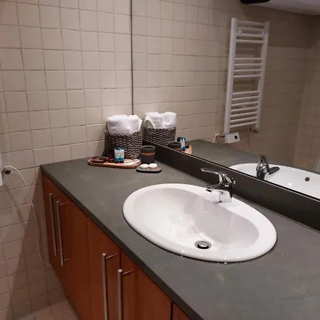 度假村 E205 Euphoria